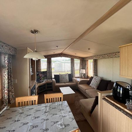 Cosy Caravan Кингстън ъпон Хъл Екстериор снимка