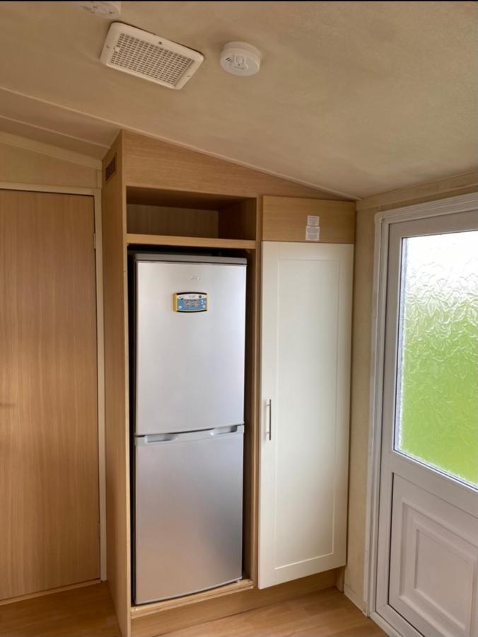 Cosy Caravan Кингстън ъпон Хъл Екстериор снимка