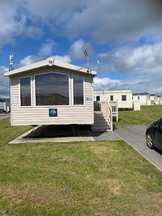 Cosy Caravan Кингстън ъпон Хъл Екстериор снимка